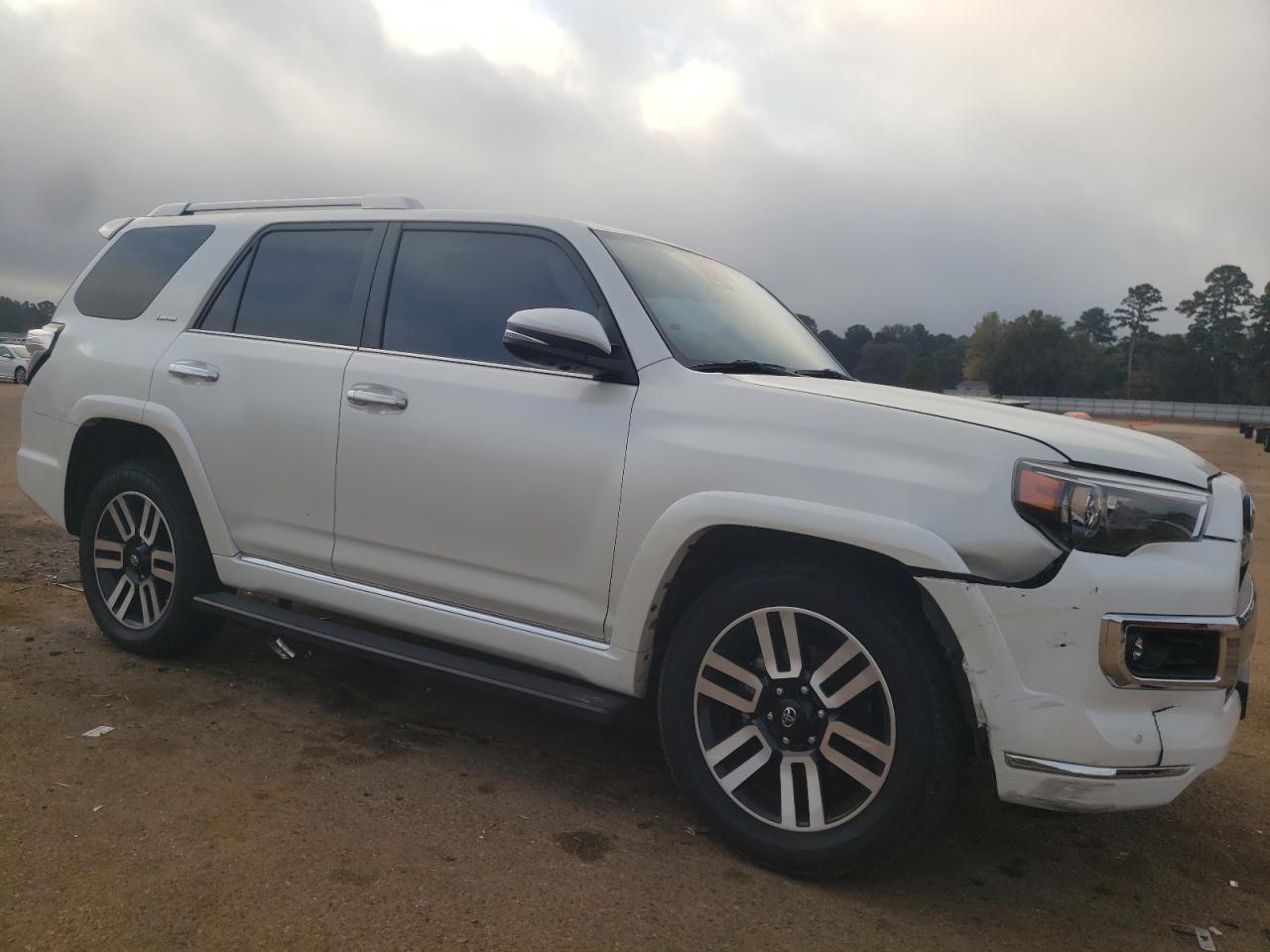 2022 Toyota 4Runner - Image 4