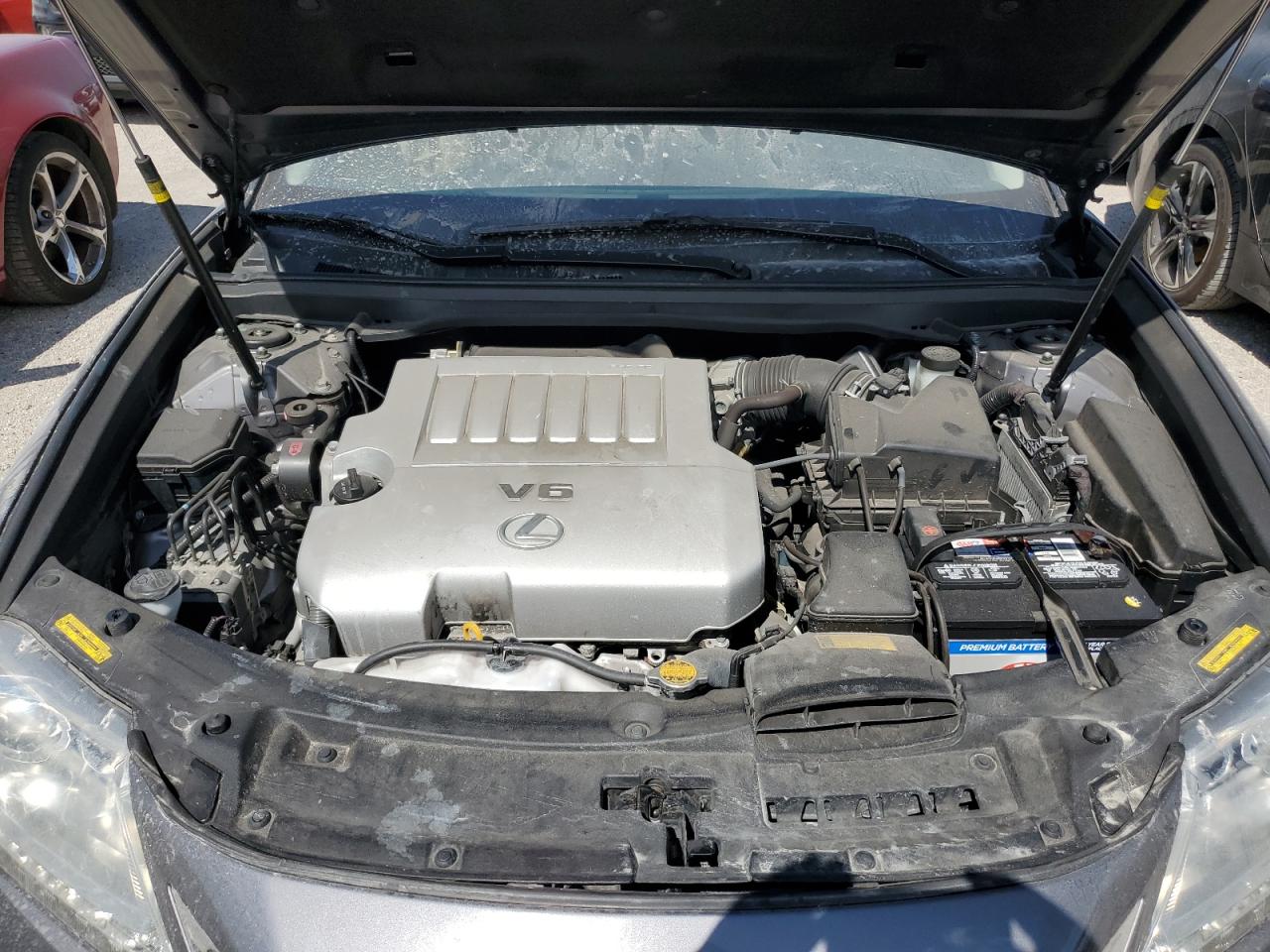 2014 Lexus ES - Image 11