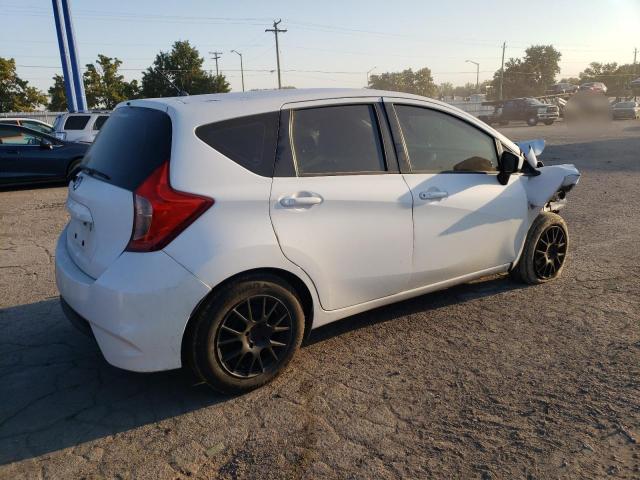  NISSAN VERSA 2019 Білий