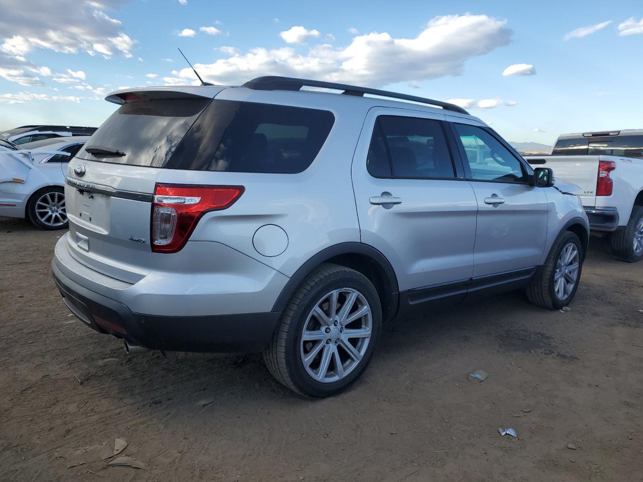 2015 Ford Explorer Xlt VIN: 1FM5K8D8XFGB57206 Lot: 77028444