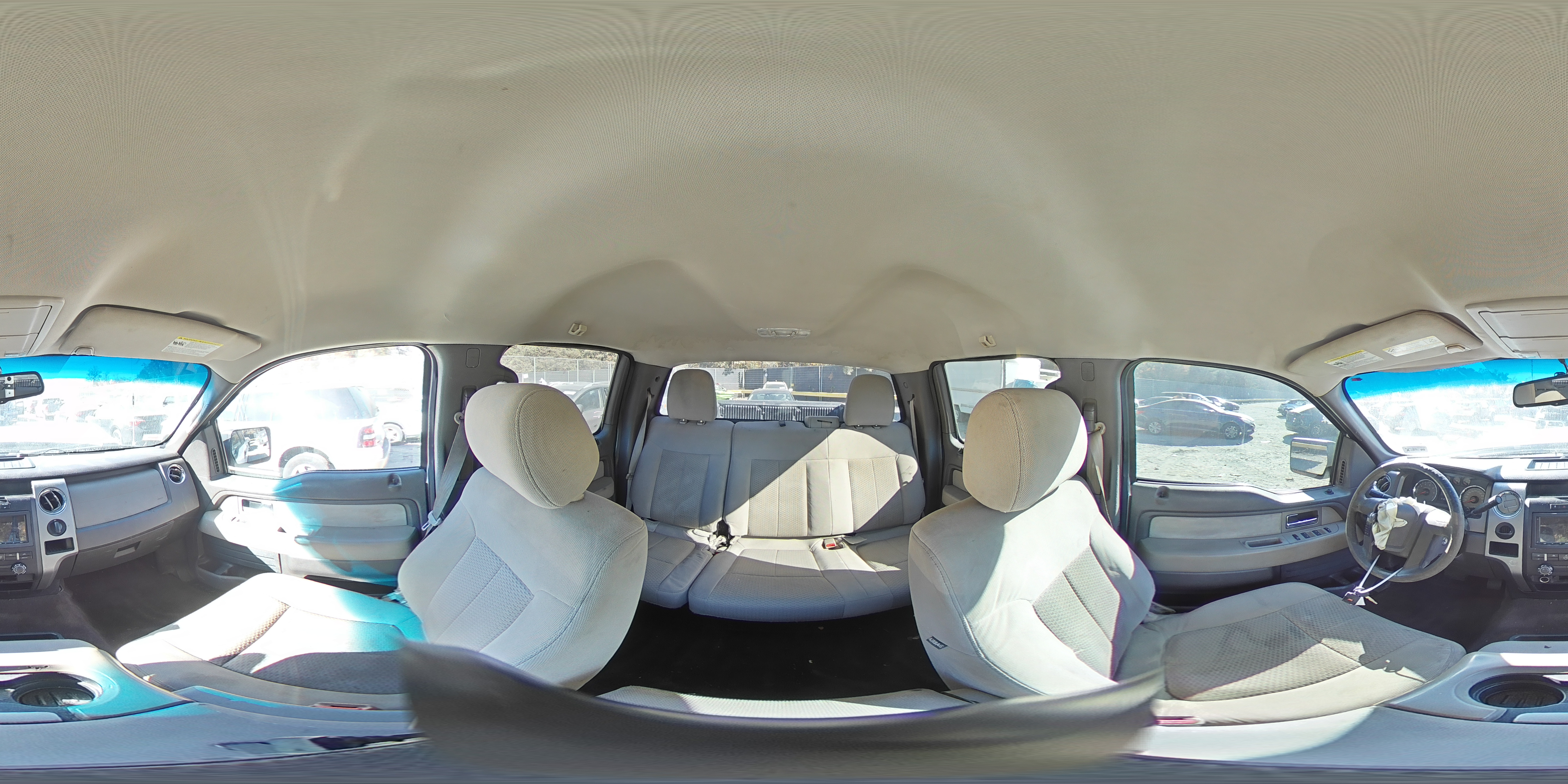 2010 Ford F-150 - Image 13
