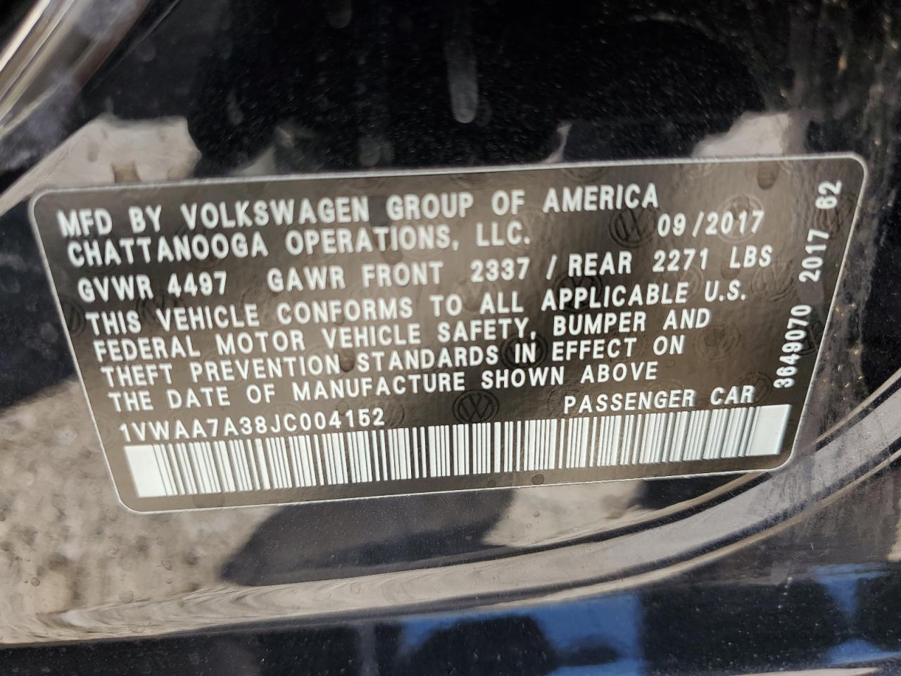 1VWAA7A38JC004152 2018 Volkswagen Passat S