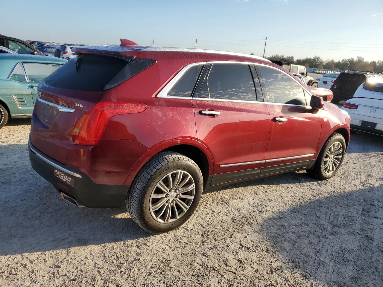 2018 Cadillac XT5 - Image 3