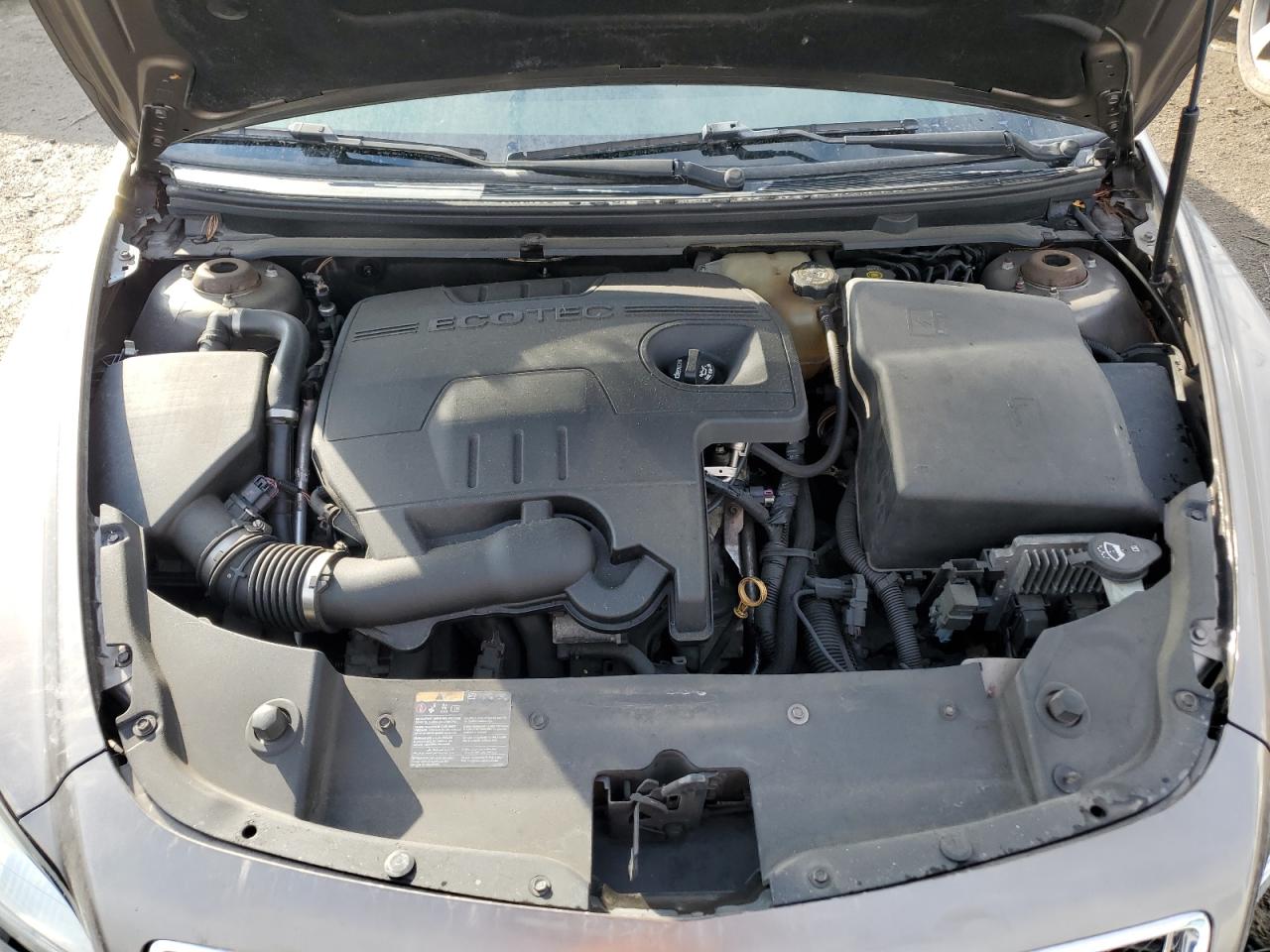 2011 Chevrolet Malibu - Image 12
