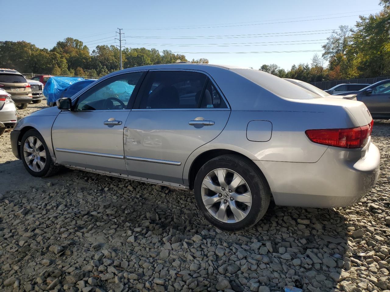 2005 Honda Accord - Image 2