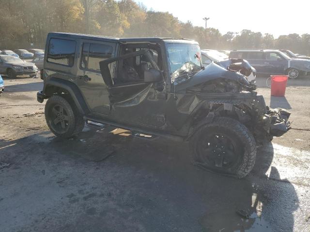  JEEP WRANGLER 2015 Зелений