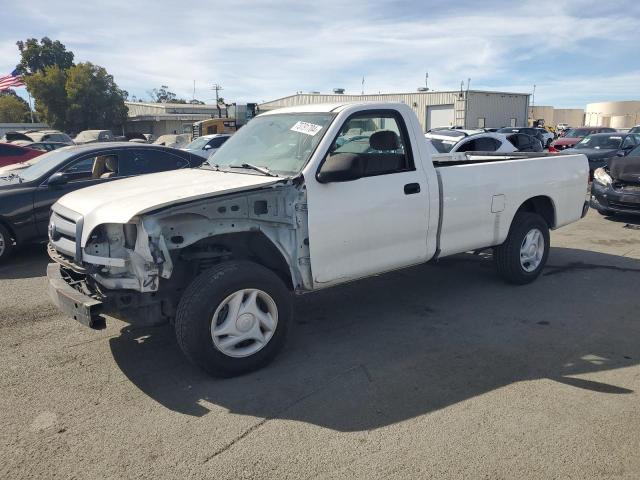 2004 Toyota Tundra 