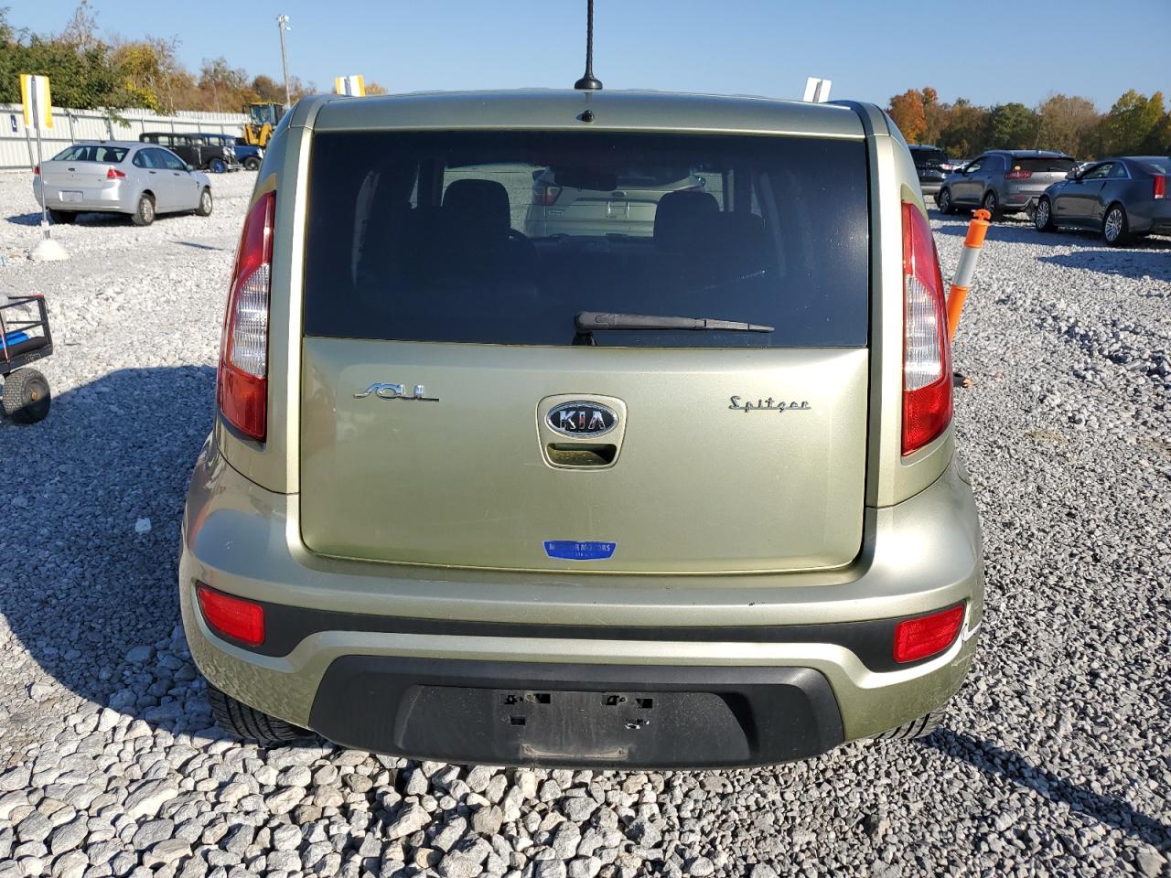 2012 Kia Soul + VIN: KNDJT2A6XC7374864 Lot: 76725664