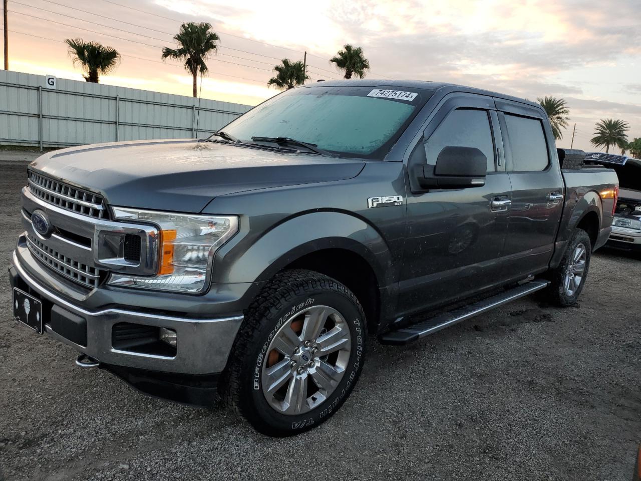 1FTEW1EG2JFE40509 2018 FORD F-150 - Image 1