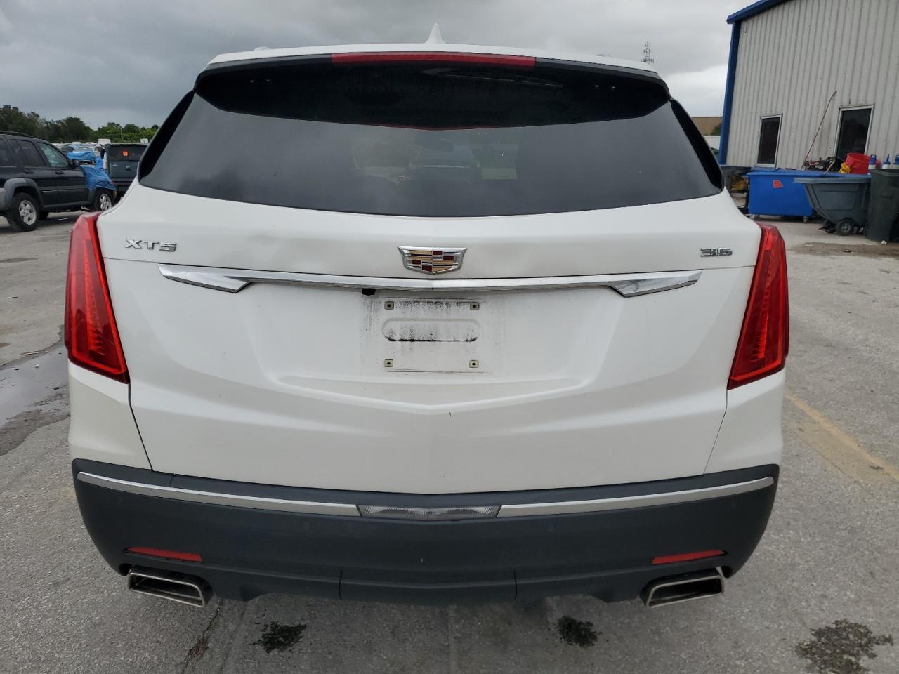 2017 Cadillac Xt5 Luxury VIN: 1GYKNBRS7HZ245048 Lot: 74247584