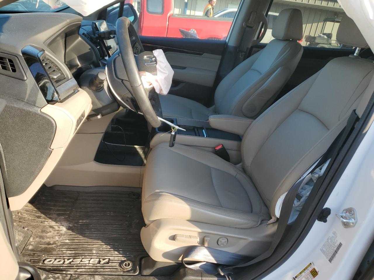 2024 Honda Odyssey - Image 7