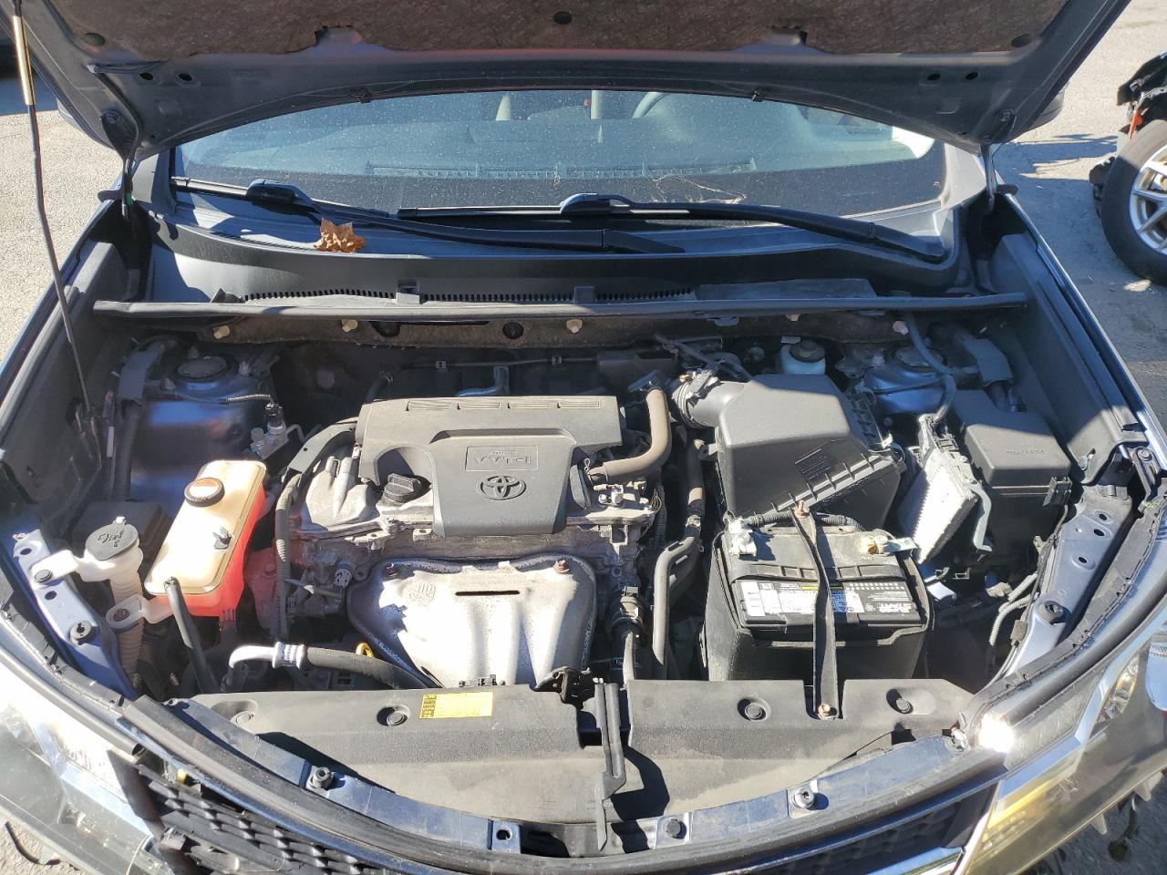 2014 Toyota RAV 4 - Image 14
