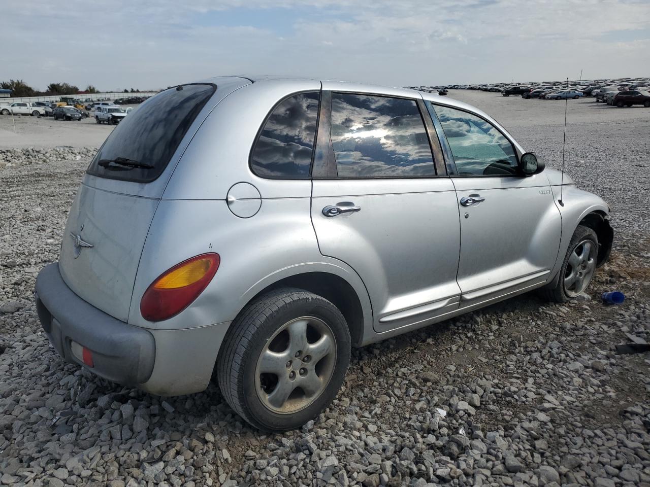 2001 Chrysler PT Cruiser - Image 3