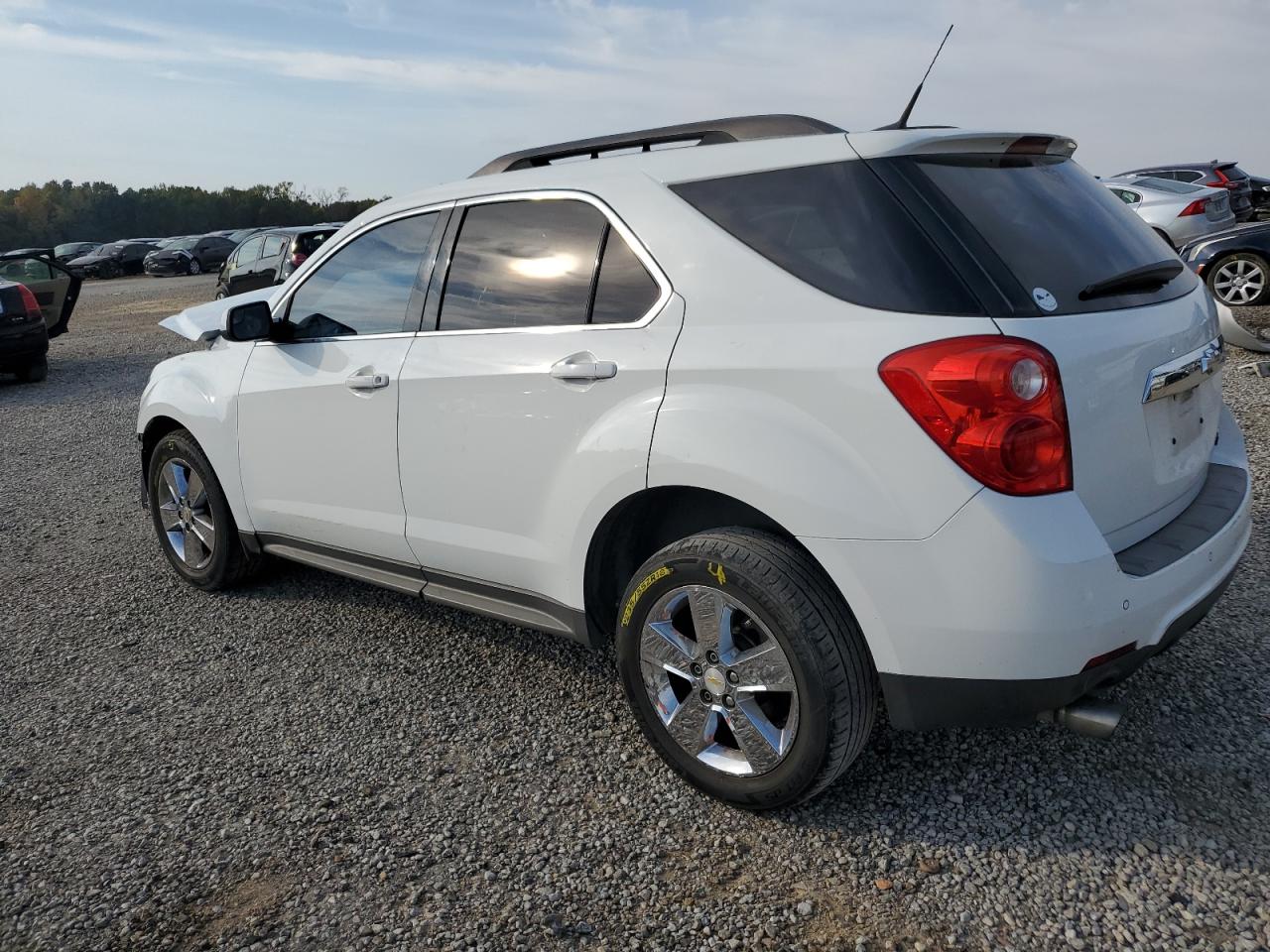 2013 Chevrolet Equinox - Image 2