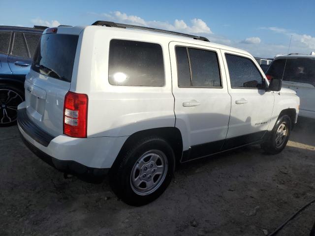  JEEP PATRIOT 2015 Белый