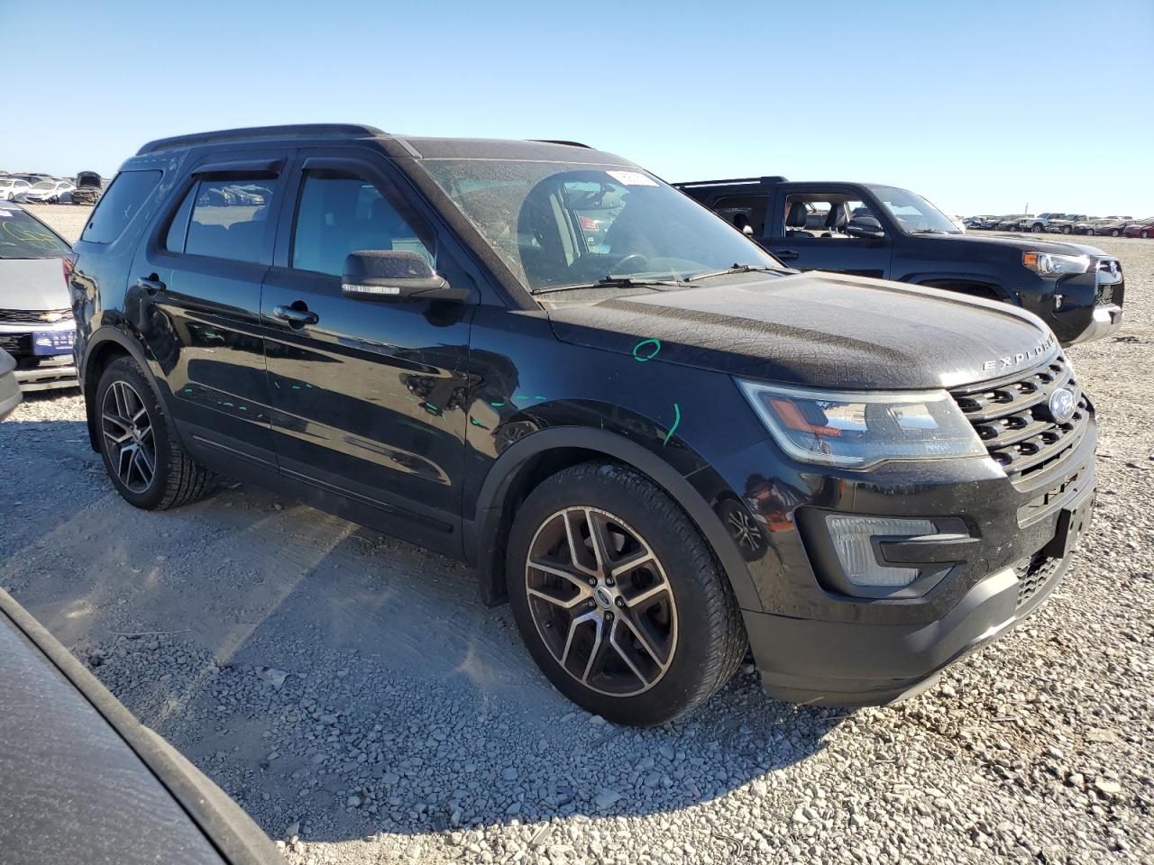 2016 Ford Explorer - Image 4
