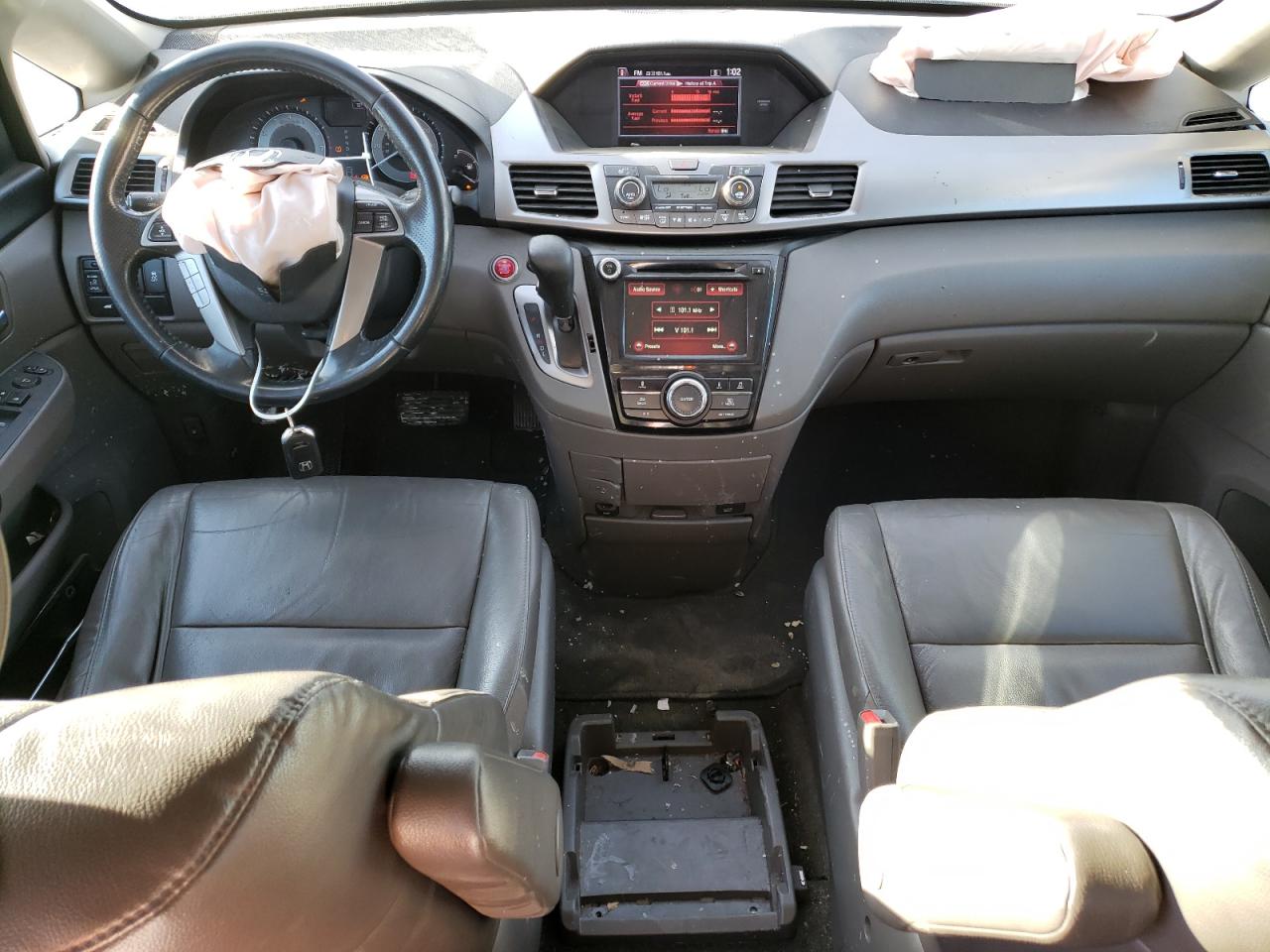 2016 Honda Odyssey - Image 8