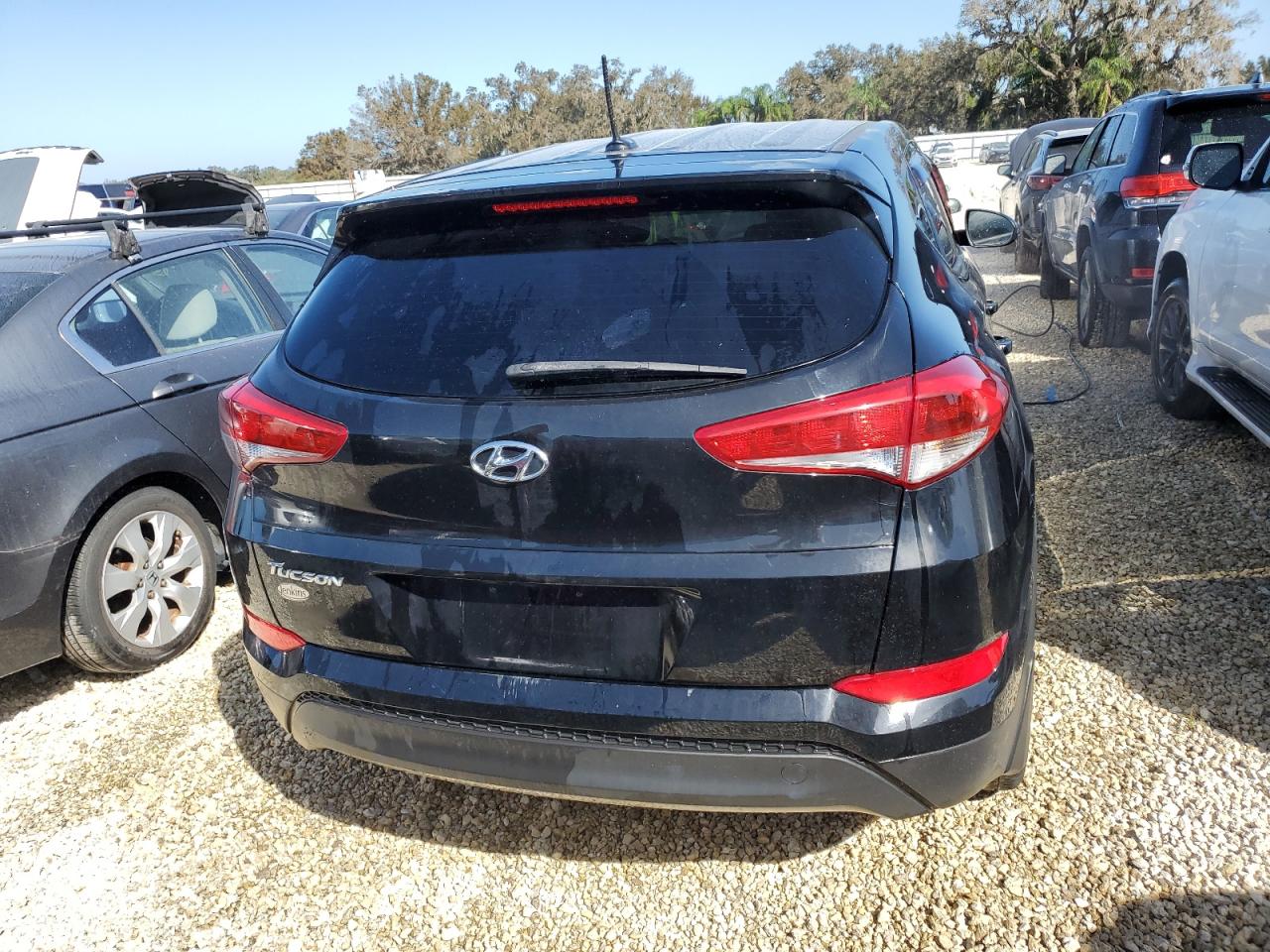 2017 Hyundai Tucson Se VIN: KM8J23A41HU379298 Lot: 74240574