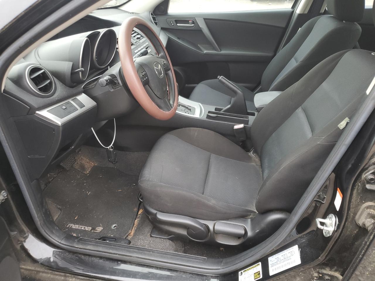 JM1BL1VF1B1445914 2011 Mazda 3 I