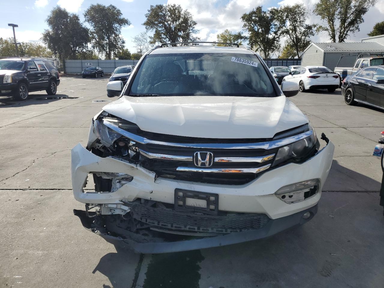 2016 Honda Pilot - Image 5
