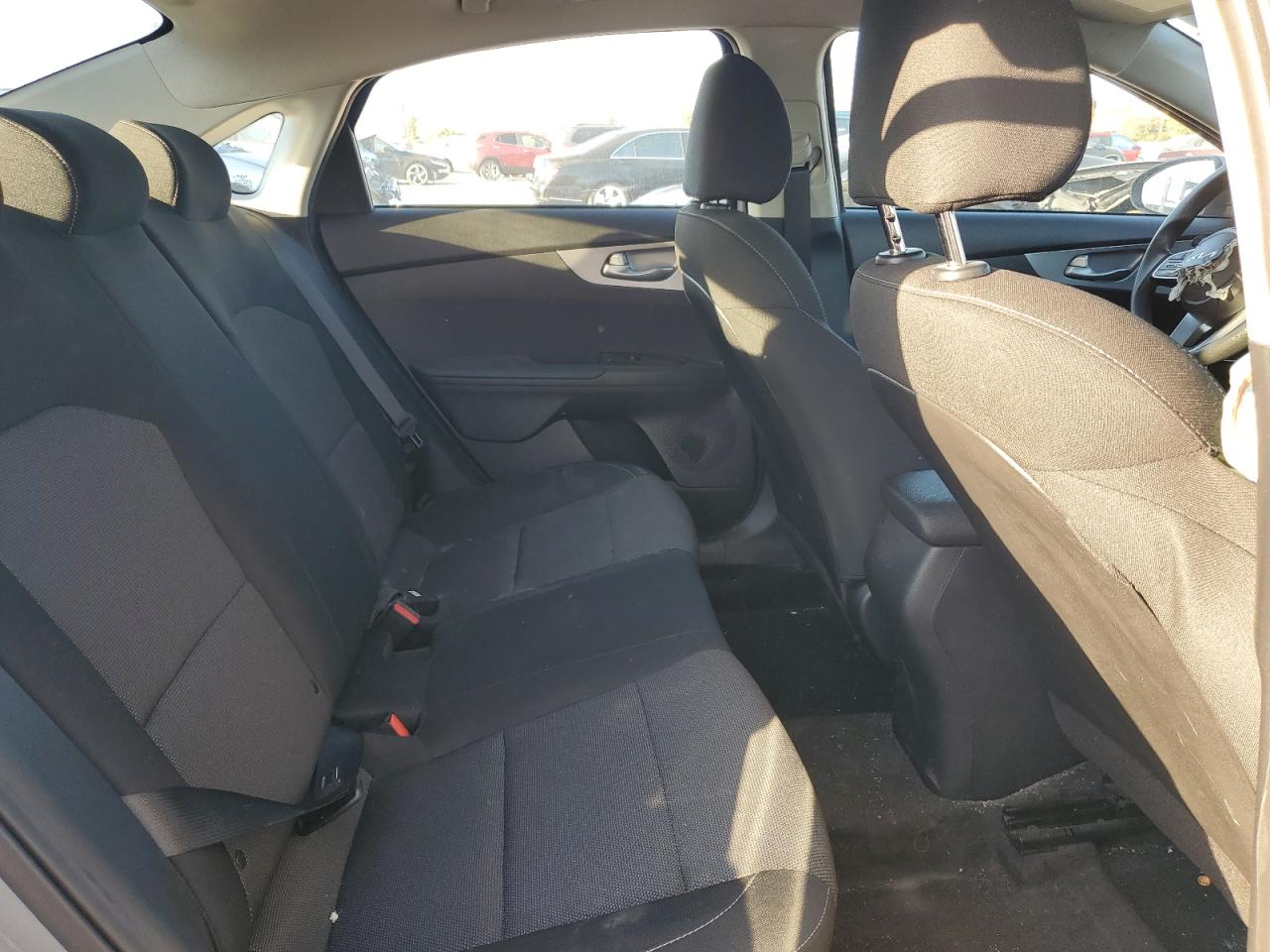 2023 Kia Forte - Image 10