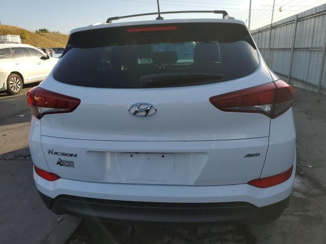  HYUNDAI TUCSON 2017 Белы