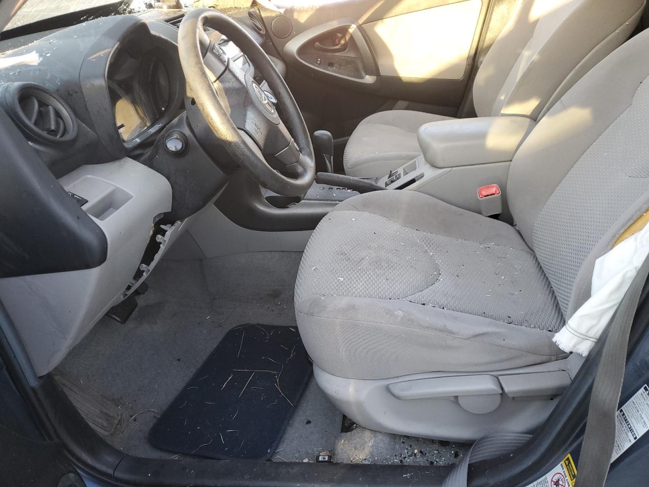 2011 Toyota RAV 4 - Image 7