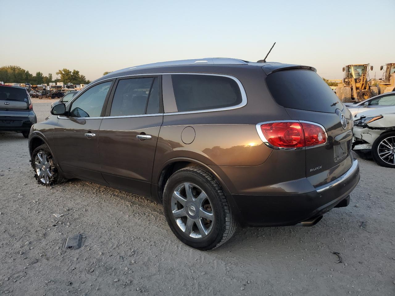 2008 Buick Enclave - Image 2