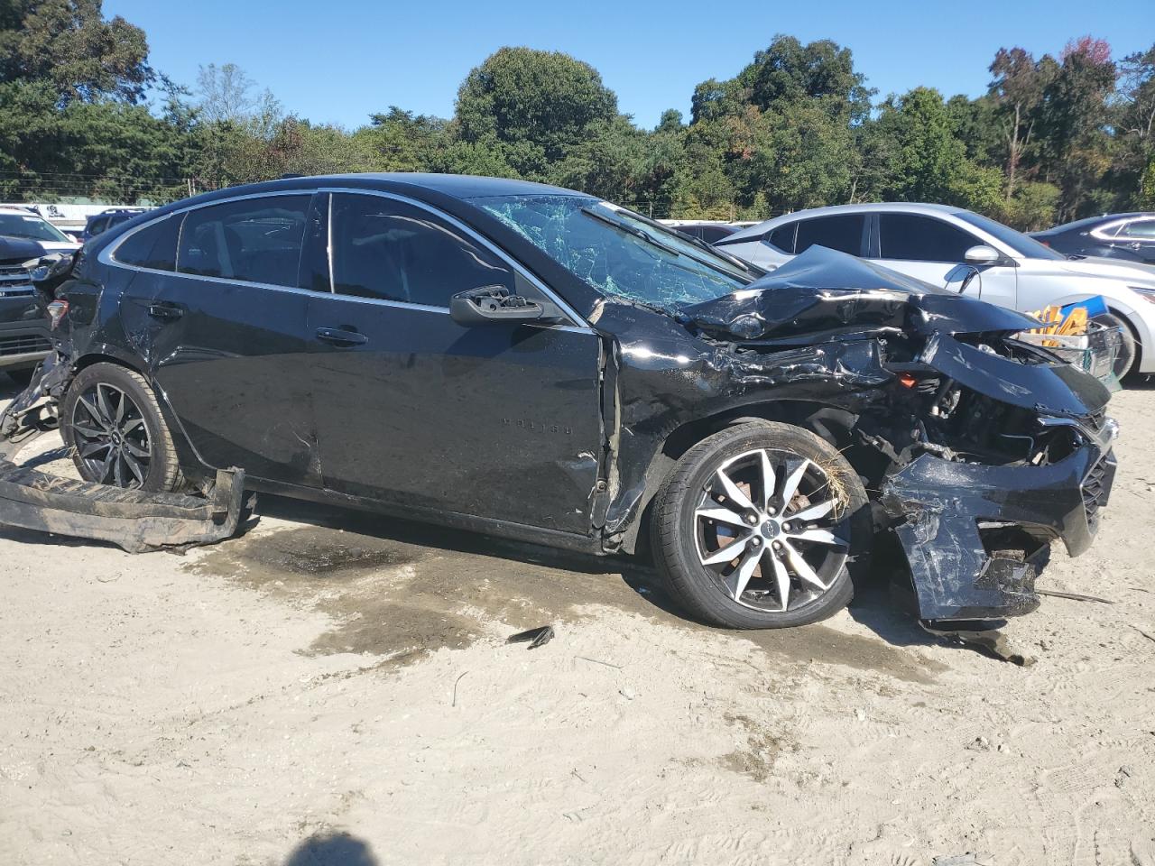 2020 Chevrolet Malibu - Image 4