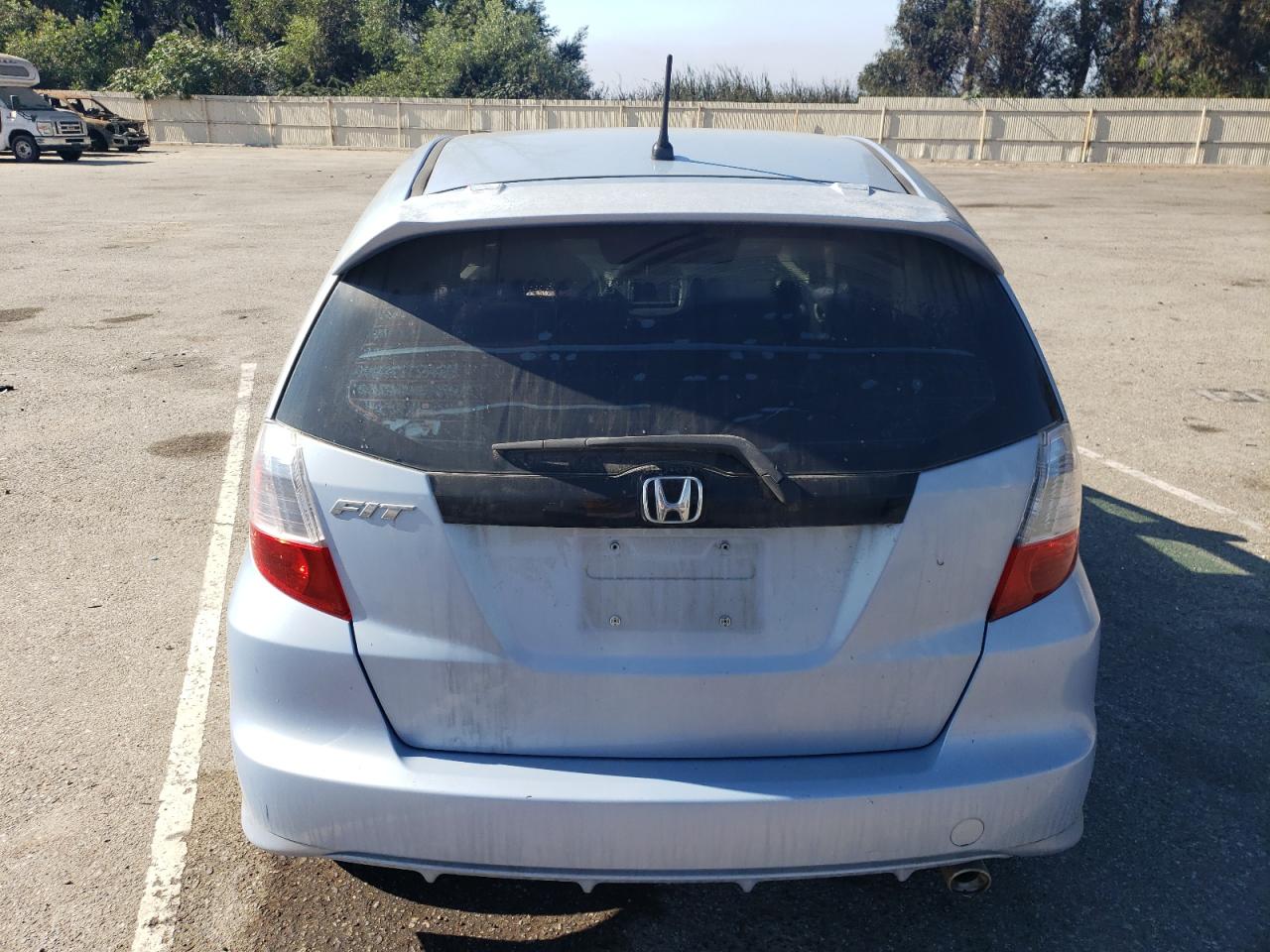 2010 Honda Fit Sport VIN: JHMGE8H62AC023429 Lot: 74985754