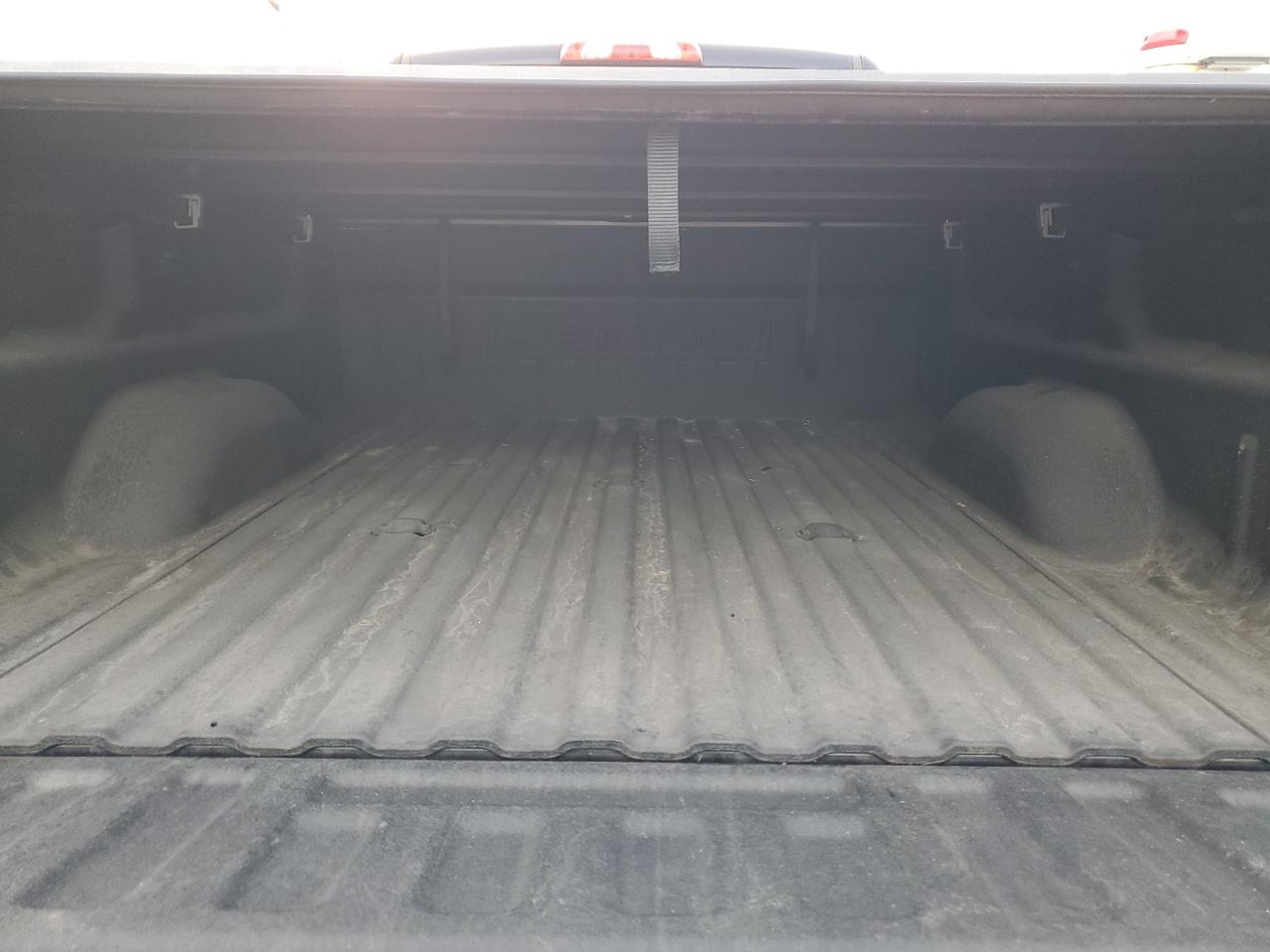 2016 GMC Sierra - Image 10