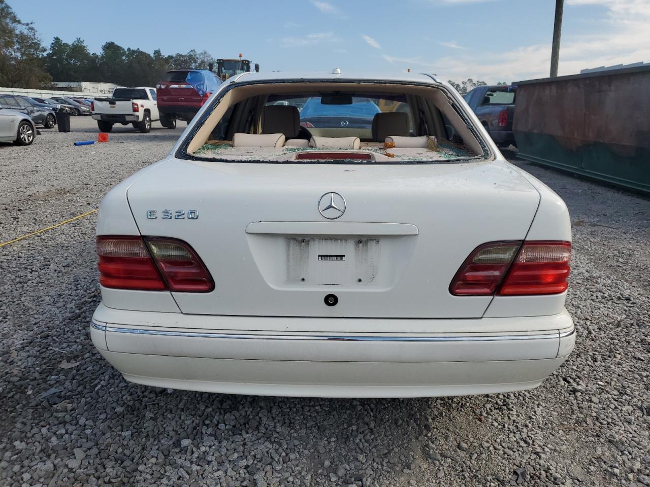 2002 Mercedes-Benz E 320 VIN: WDBJF65J12B434067 Lot: 74250764