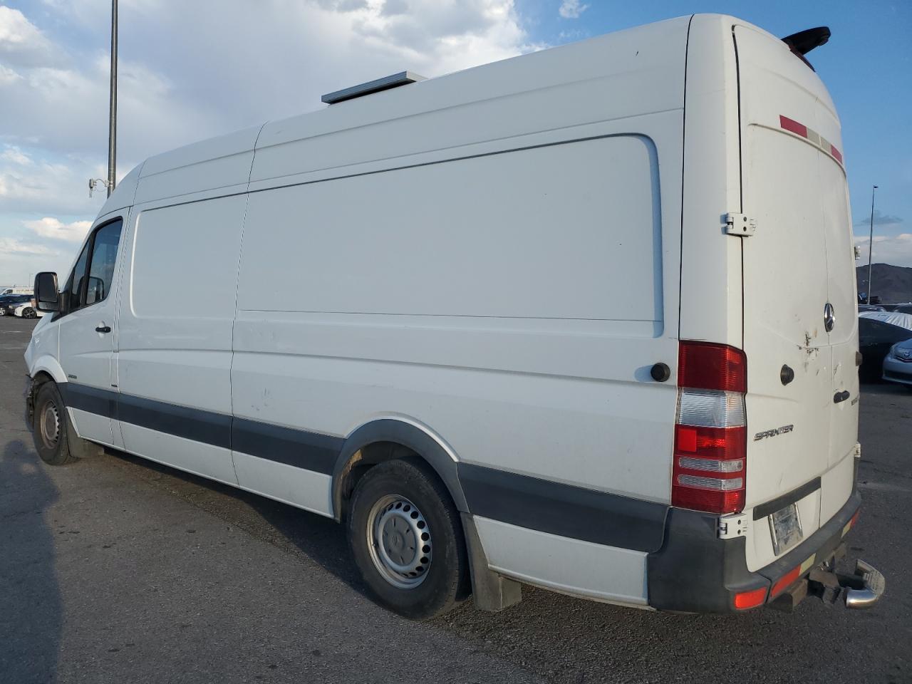 2016 Mercedes-Benz Sprinter - Image 3