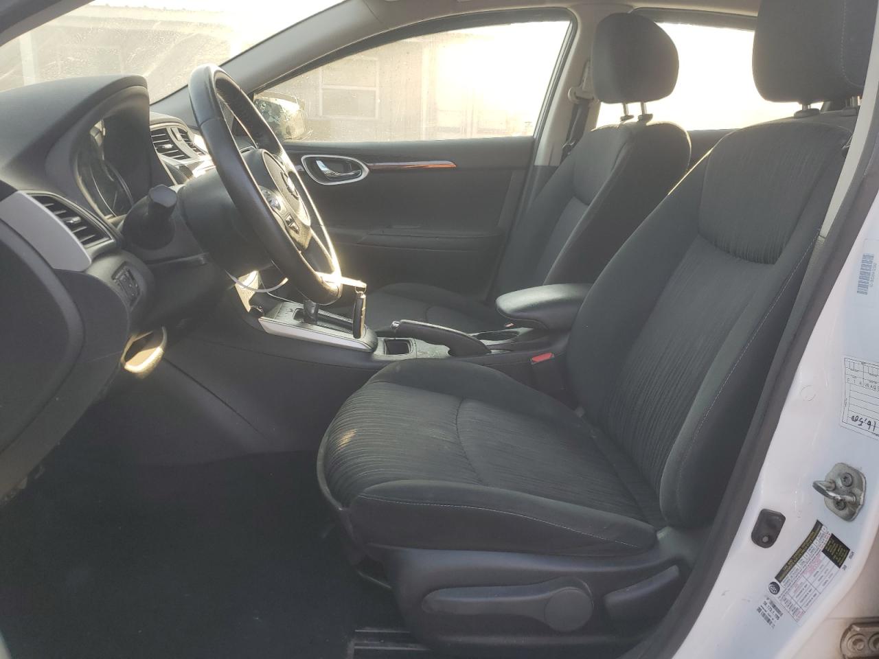 2019 Nissan Sentra - Image 7
