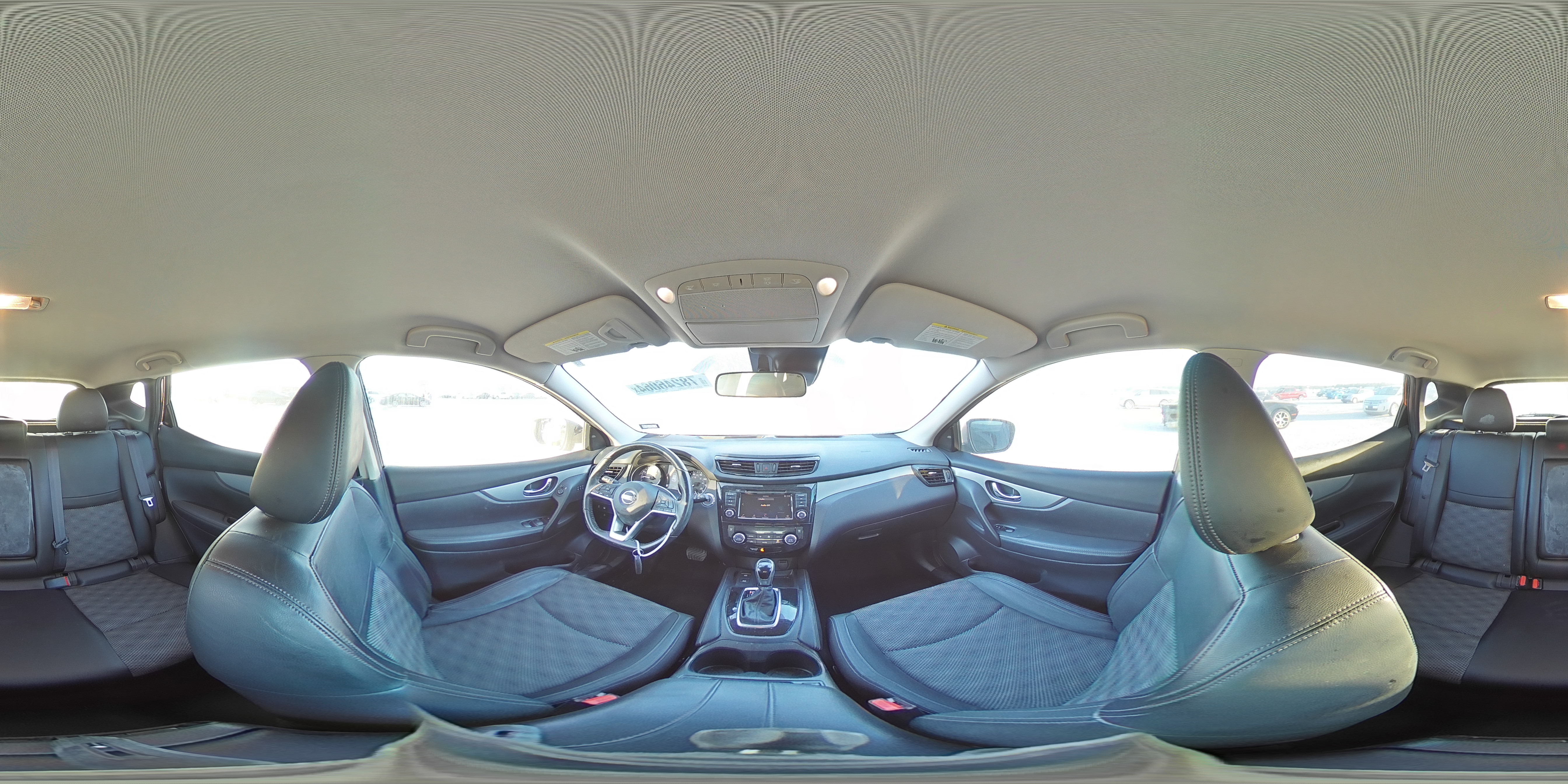 2020 Nissan Rogue - Image 13