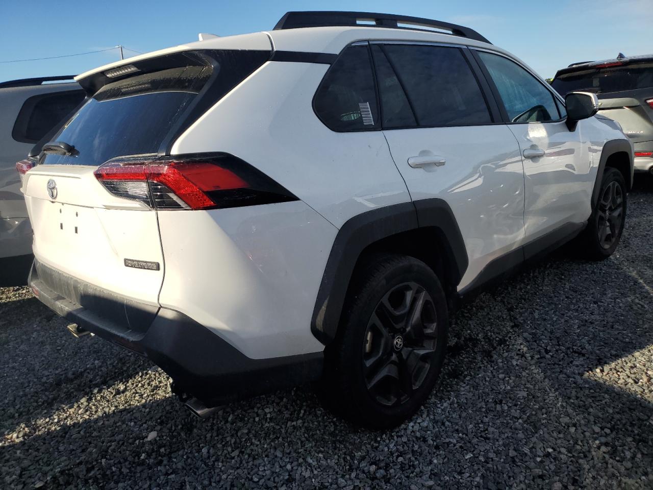 2023 Toyota RAV 4 - Image 3