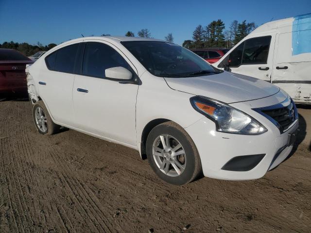  NISSAN VERSA 2016 Белы