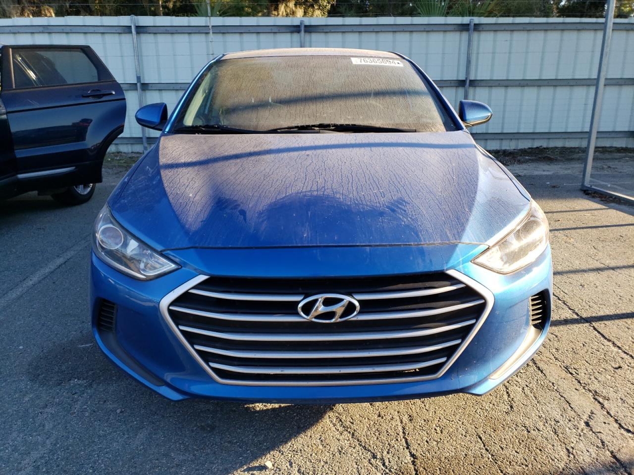 2018 Hyundai Elantra - Image 5