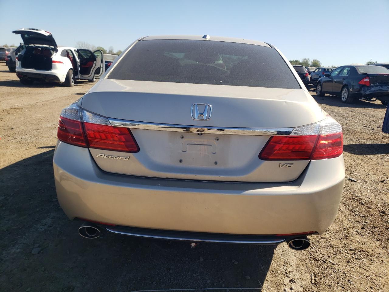 1HGCR3F88EA009517 2014 Honda Accord Exl