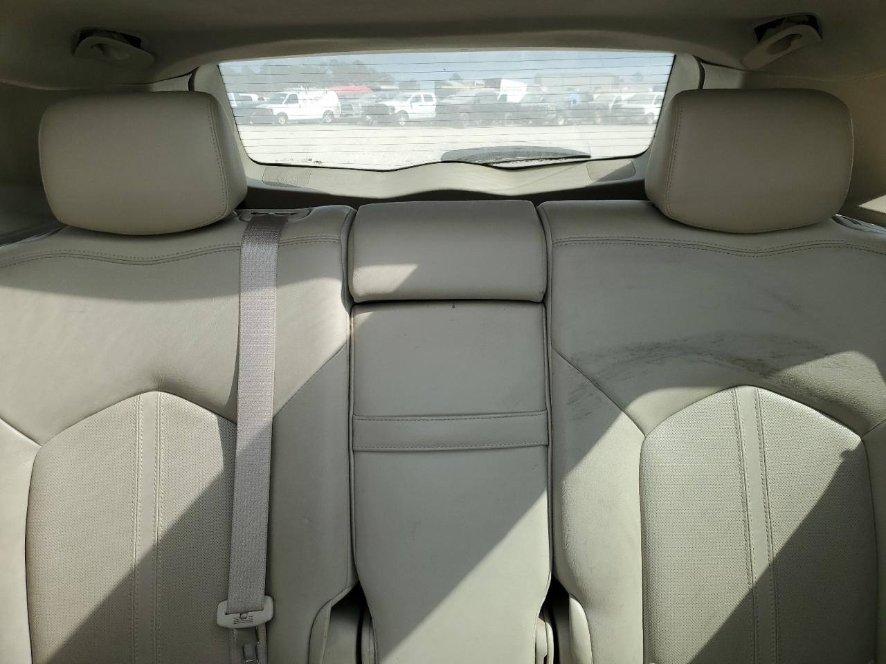 2012 Cadillac SRX - Image 10