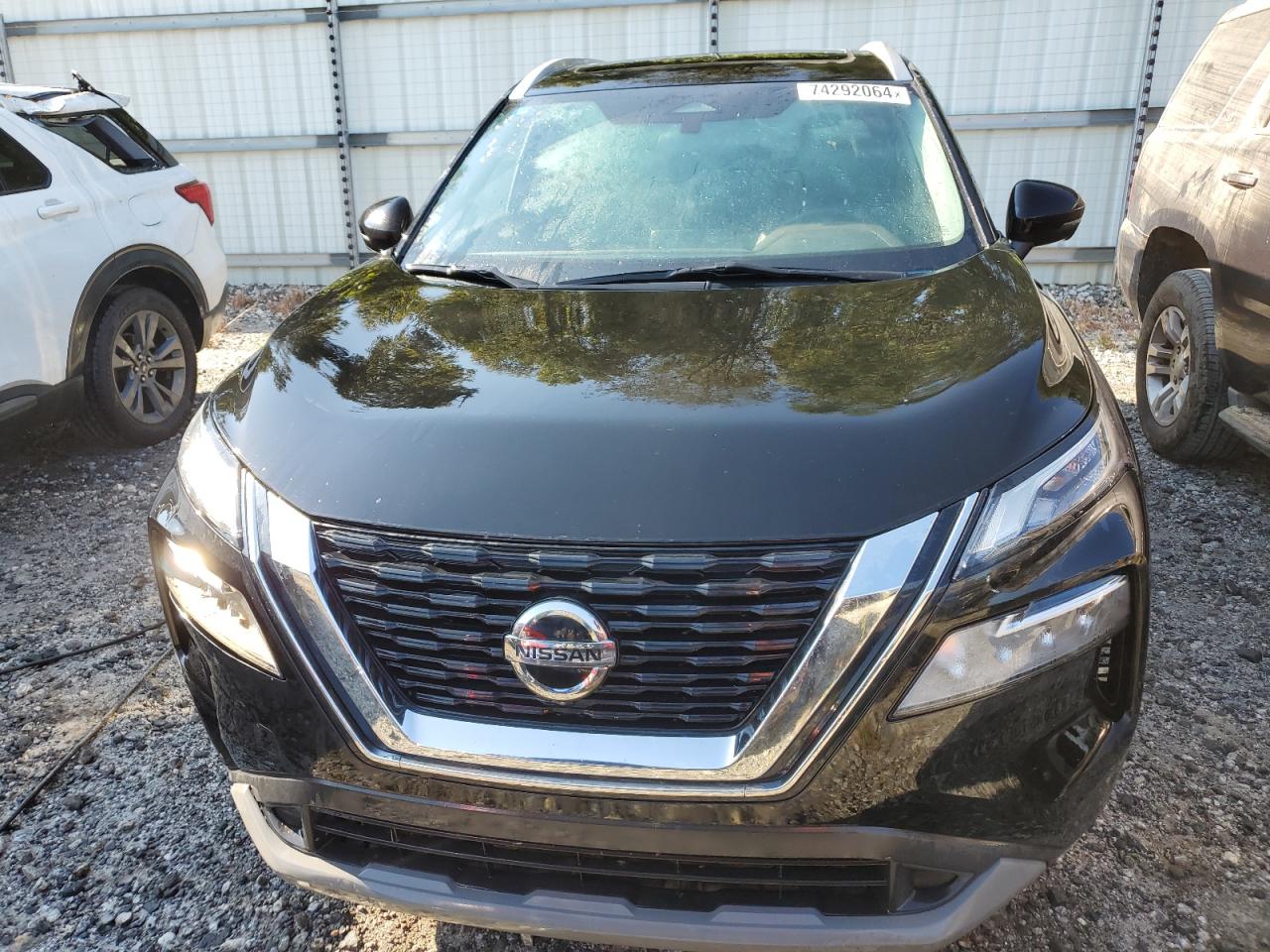 2021 Nissan Rogue - Image 5