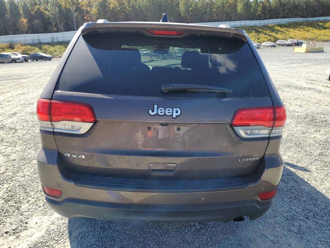2019 Jeep Grand Cherokee - Image 6