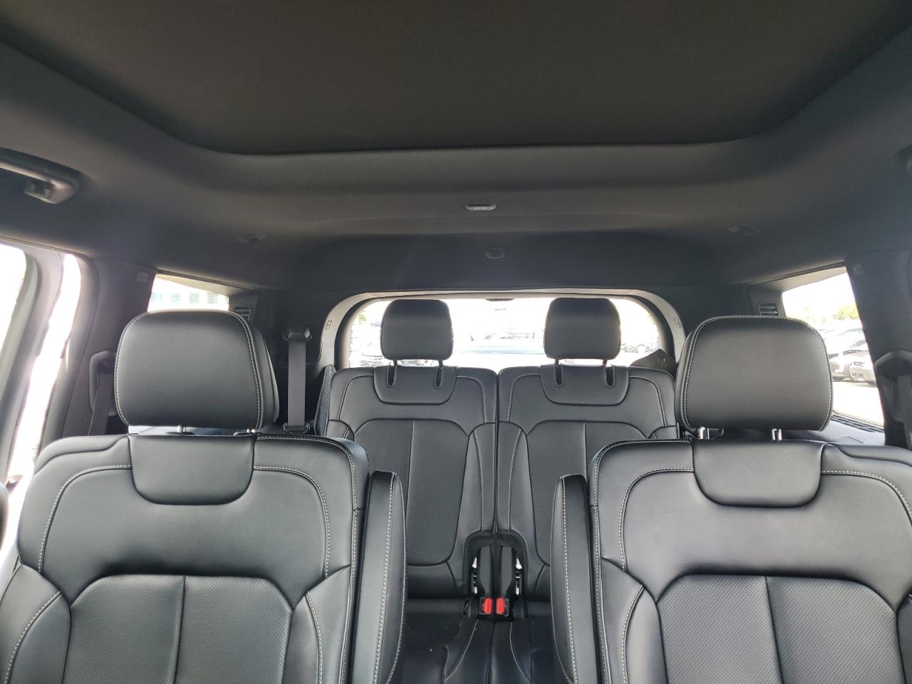 2021 Jeep Grand Cherokee - Image 10
