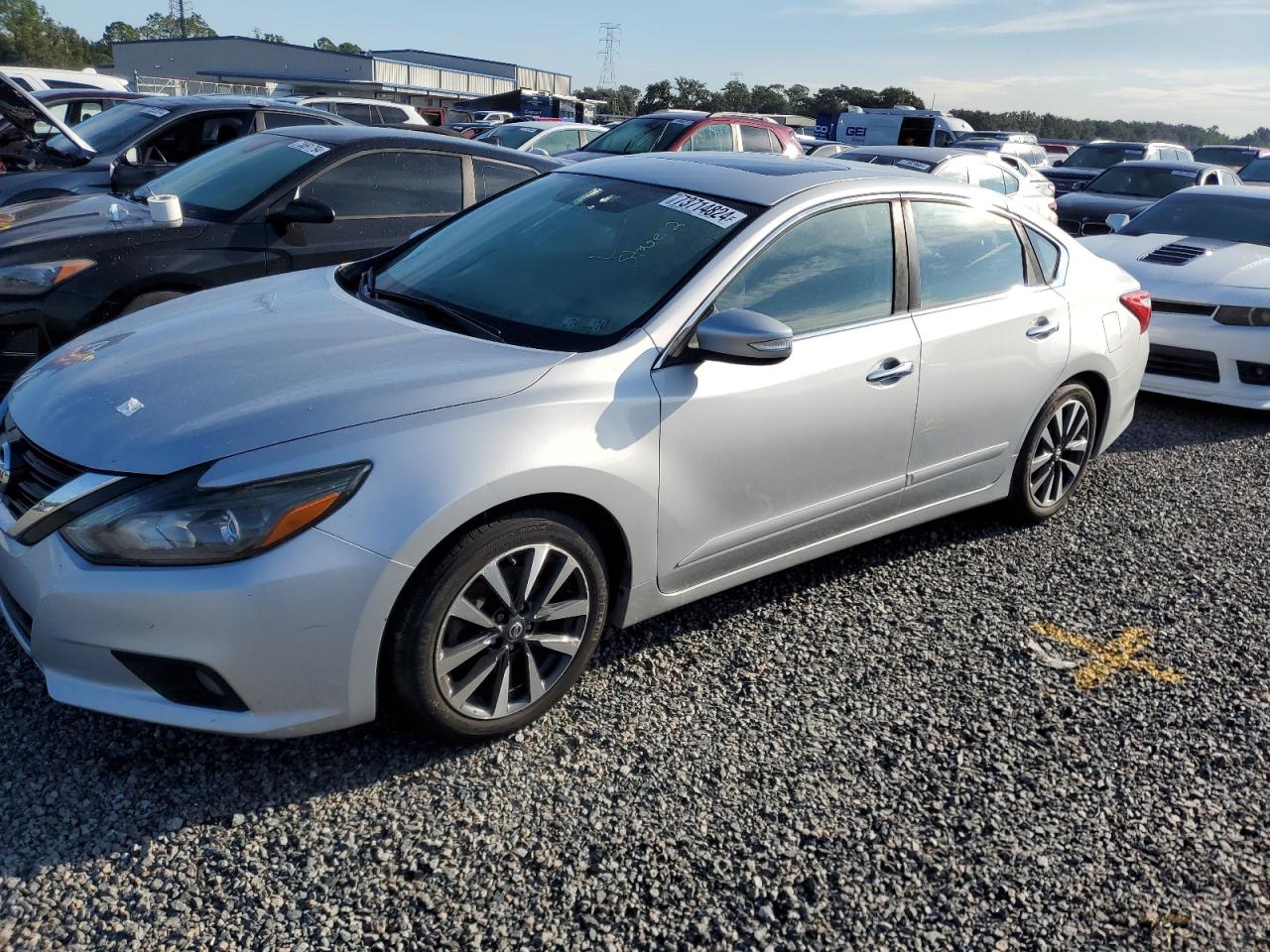 2016 Nissan Altima - Image 1