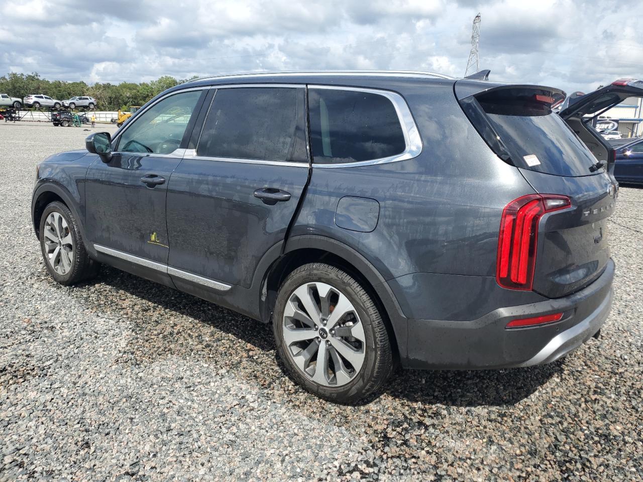 5XYP34HCXMG189736 2021 KIA TELLURIDE - Image 2