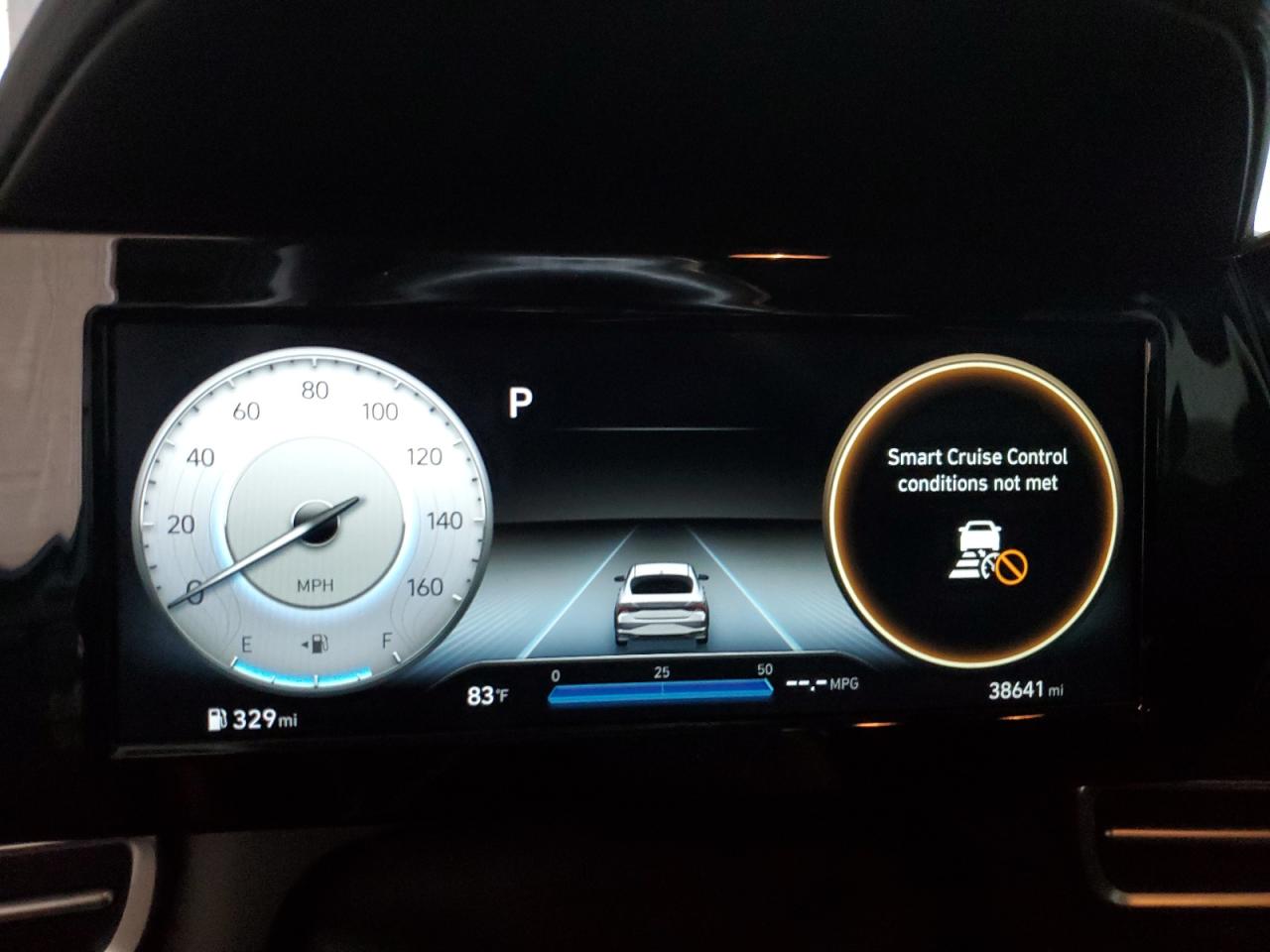2022 Hyundai Elantra - Image 9