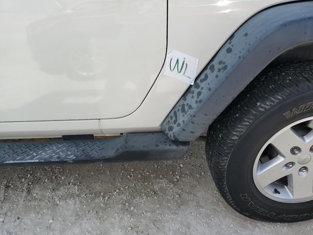 2007 Jeep Wrangler - Image 12