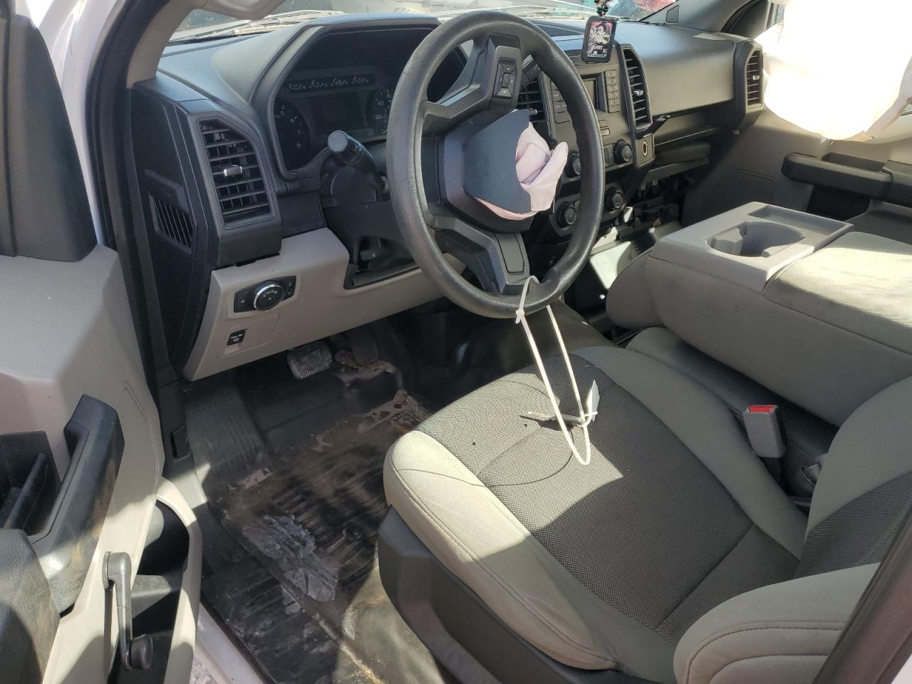 2016 Ford F-150 - Image 8