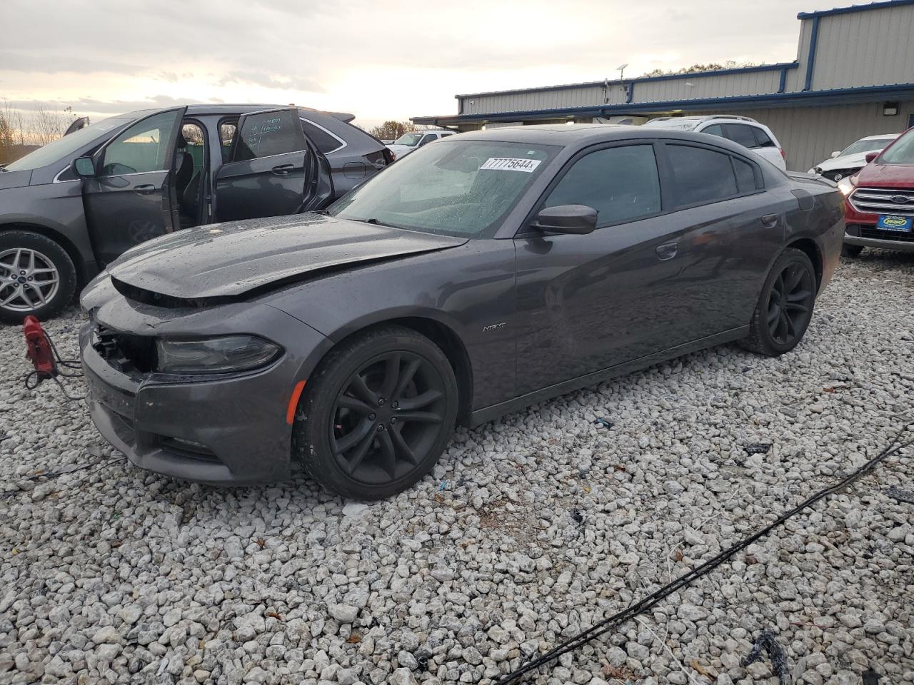 VIN 2C3CDXCT0FH889889 2015 DODGE CHARGER no.1