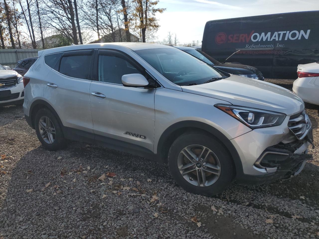 2017 Hyundai Santa Fe - Image 4